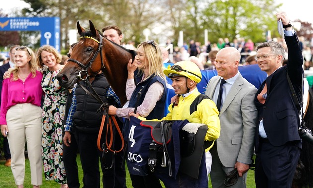 Elmalka wins 1000 Guineas for Roger Varian